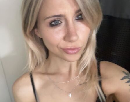 Full leaked Allieesaur private onlyfans photo