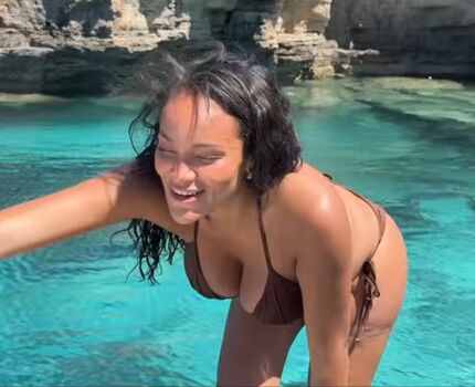Full leaked Allyiahsface private onlyfans photo