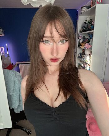 Full leaked Allykitti private onlyfans photo