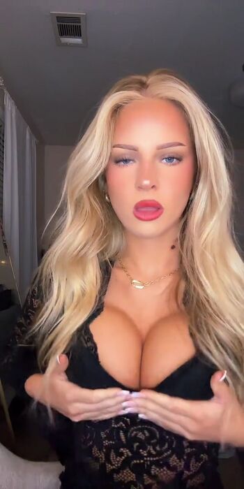 Full leaked Allyn wood private onlyfans photo