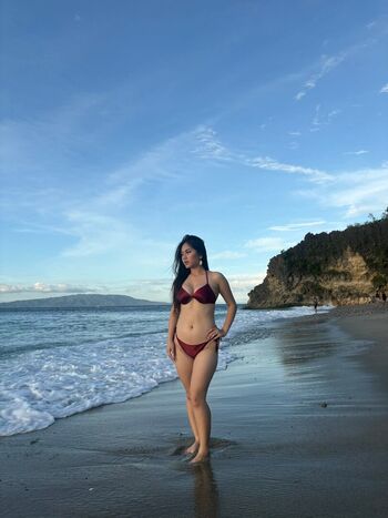 Full leaked Allysa amogues page private onlyfans photo