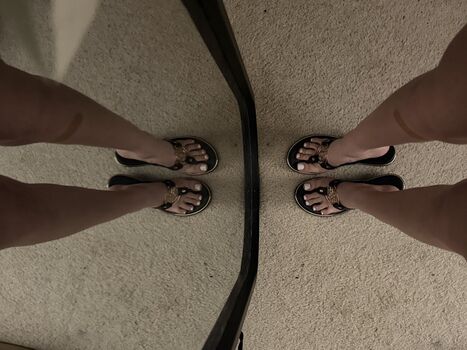 Full leaked Allyyv private onlyfans photo