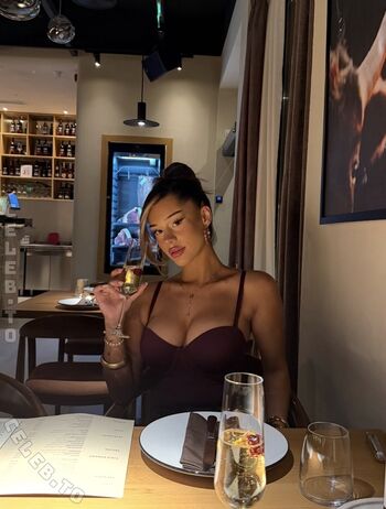 Full leaked Almira azemi private onlyfans photo