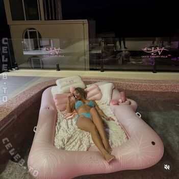 Full leaked Almira azemi private onlyfans photo