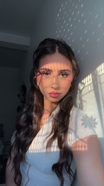 Full leaked Aloonea private onlyfans photo