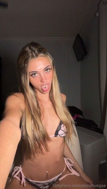 Full leaked Alorahvegaa page private onlyfans photo