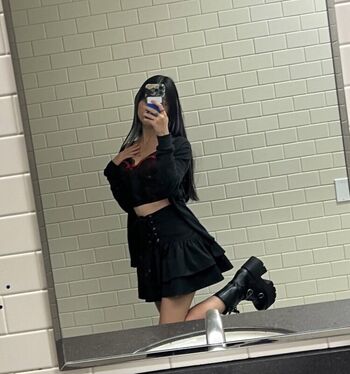 Full leaked Alrightcarina page private onlyfans photo