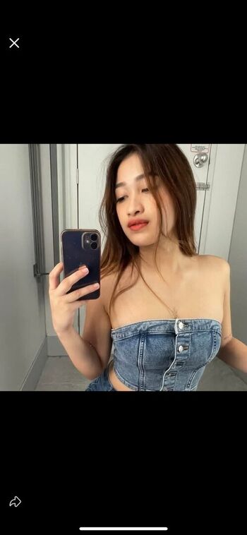 Full leaked Alvira private onlyfans photo