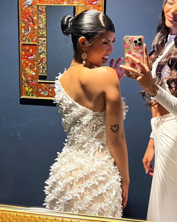 Full leaked Alyanna joelle page private onlyfans photo