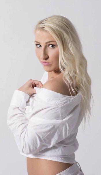 Full leaked Alyssa frysinger page private onlyfans photo