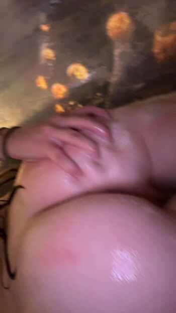Full leaked Alyssa holly private onlyfans photo