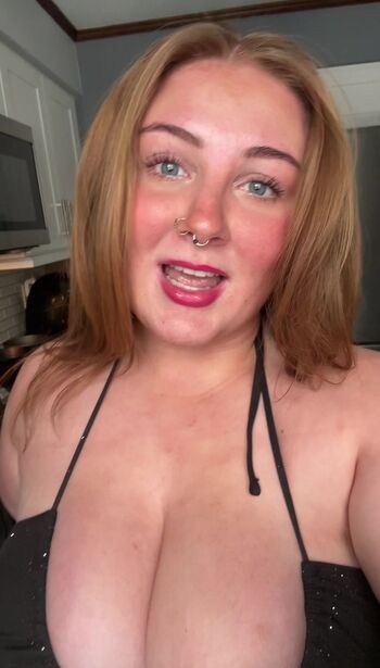Full leaked Alyssa holmes private onlyfans photo