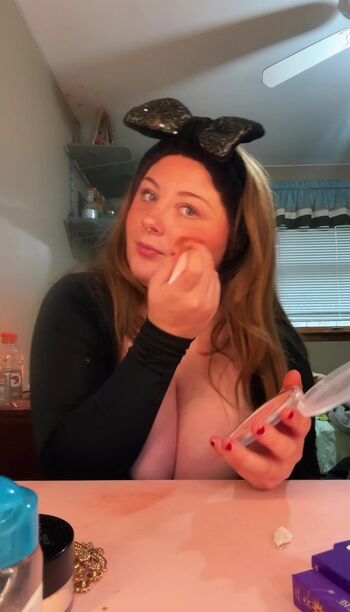 Full leaked Alyssa holmes private onlyfans photo