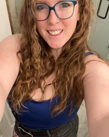 Full leaked Alyssathehotmessexpress private onlyfans photo