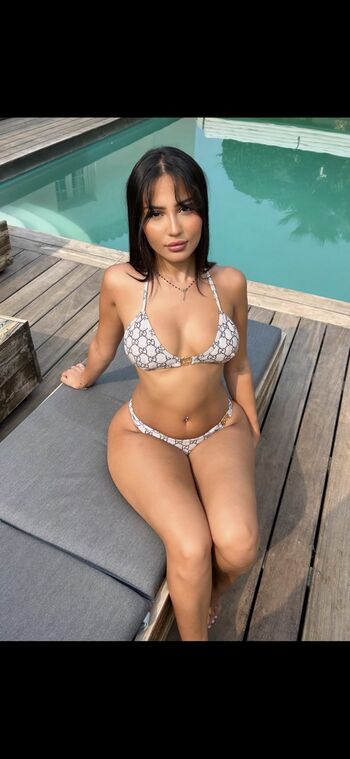 Full leaked Alyssazayen private onlyfans photo