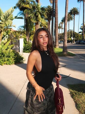 Full leaked Amaliaa t page private onlyfans photo