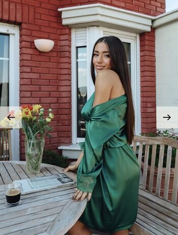 Full leaked Amaliaa t page private onlyfans photo