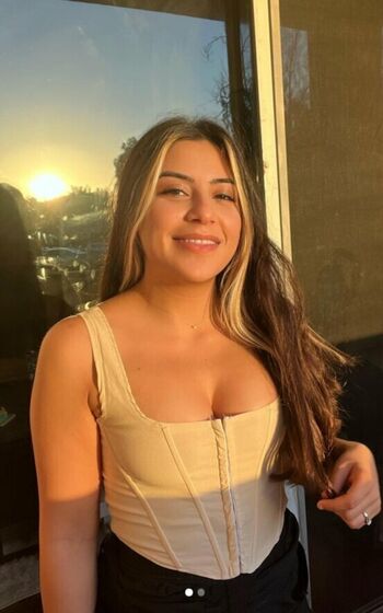 Full leaked Amanda awadis private onlyfans photo