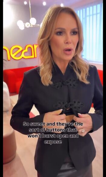 Amanda holden  page leaked photo video viral