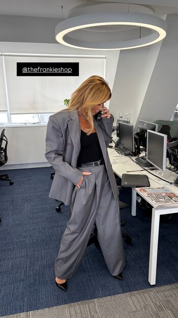 Full leaked Amanda holden  page private onlyfans photo