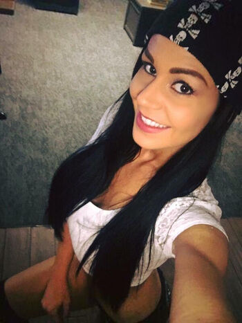 Full leaked Amanda lowry mandinikolic private onlyfans photo
