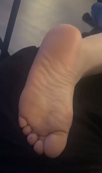Amateur Foot Fetish Content