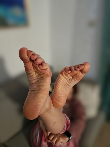Amateur Foot Fetish Content
