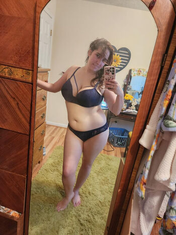 Full leaked Amateur girls private onlyfans photo