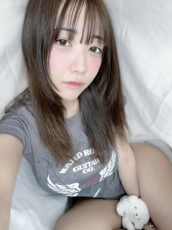 Amau Kisumi 天羽希純