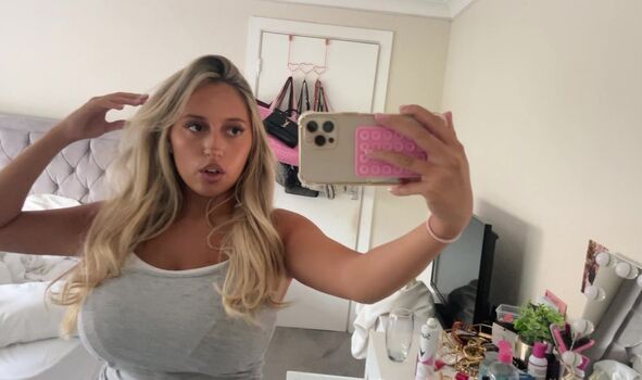 Full leaked Amber isabella private onlyfans photo