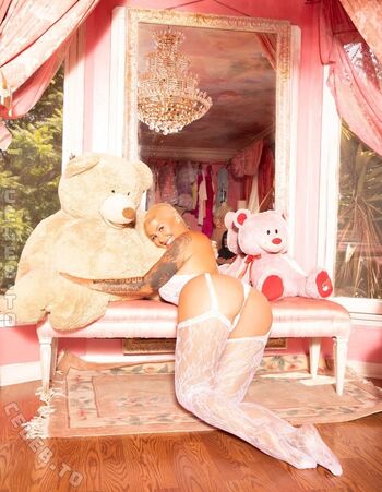Full leaked Amber rose  page private onlyfans photo
