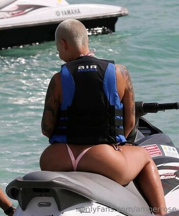 Full leaked Amber rose private onlyfans photo