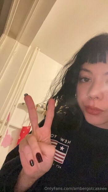 Full leaked Ambergotcakeee private onlyfans photo