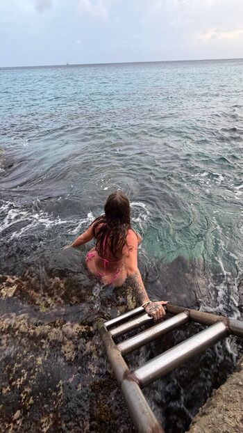 Full leaked Amelia private onlyfans photo