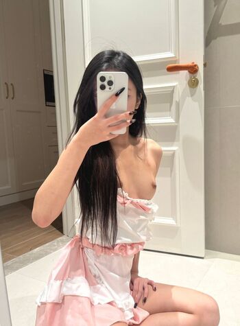 Full leaked Ami tootsi private onlyfans photo
