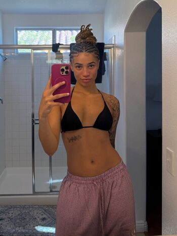 Amiah Simmons