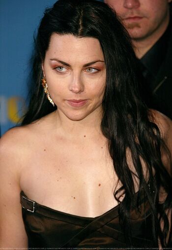 Full leaked Amy lee private onlyfans photo