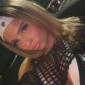 Full leaked Amyyxmcl private onlyfans photo