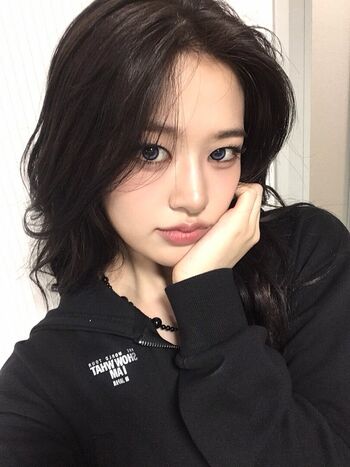 Full leaked An yujin page private onlyfans photo