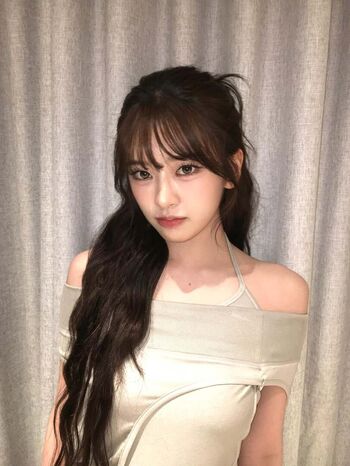 Full leaked An yujin private onlyfans photo
