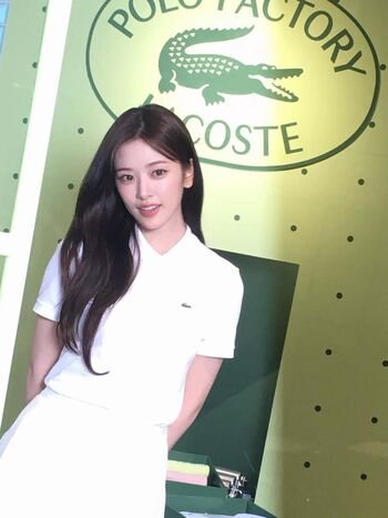 Full leaked An yujin private onlyfans photo