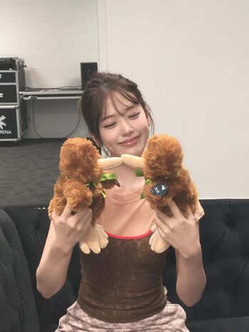 Full leaked An yujin private onlyfans photo
