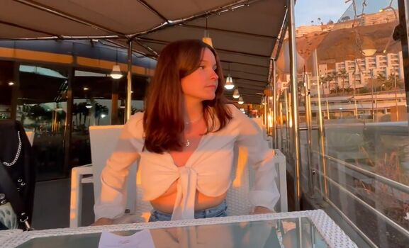 Full leaked Ana swhite private onlyfans photo