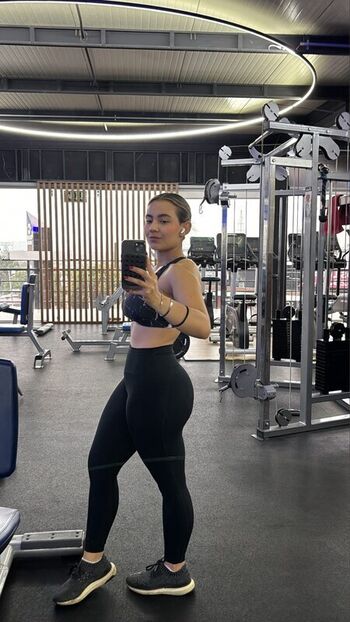 Full leaked Anaa palazi private onlyfans photo