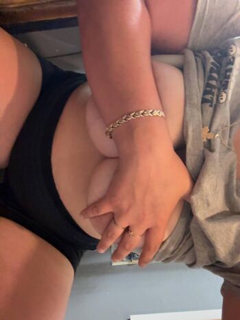 Full leaked Analindsay private onlyfans photo