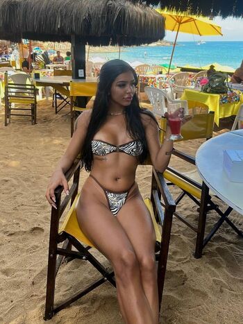 Full leaked Analu crissal private onlyfans photo