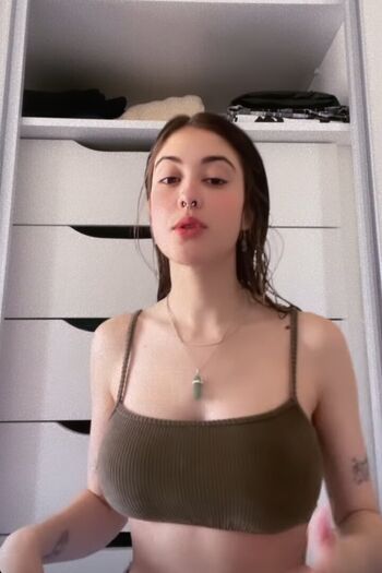 Ananda Morais