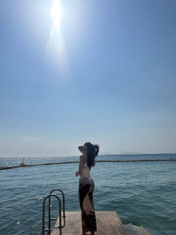 Full leaked Ananya pandey private onlyfans photo