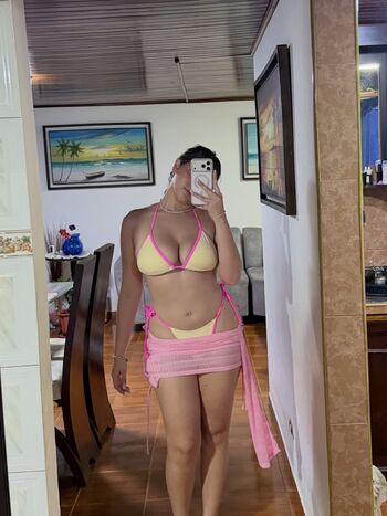 Full leaked Andreinabln private onlyfans photo