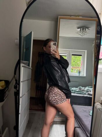 Full leaked Aneczka private onlyfans photo